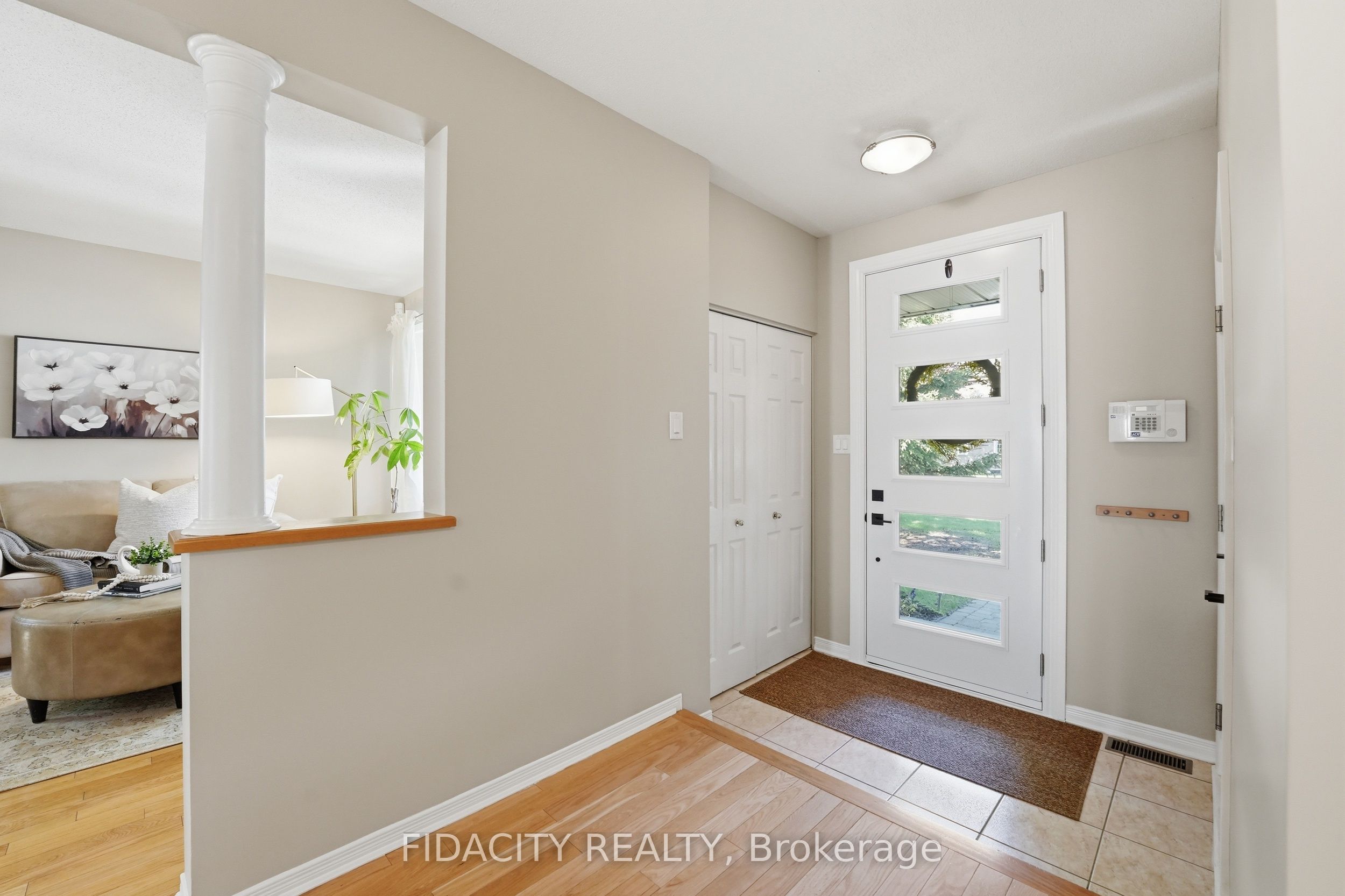 Additional image 4 of 24 Sirocco Crescent, Ottawa, ON, K2S 1Z7