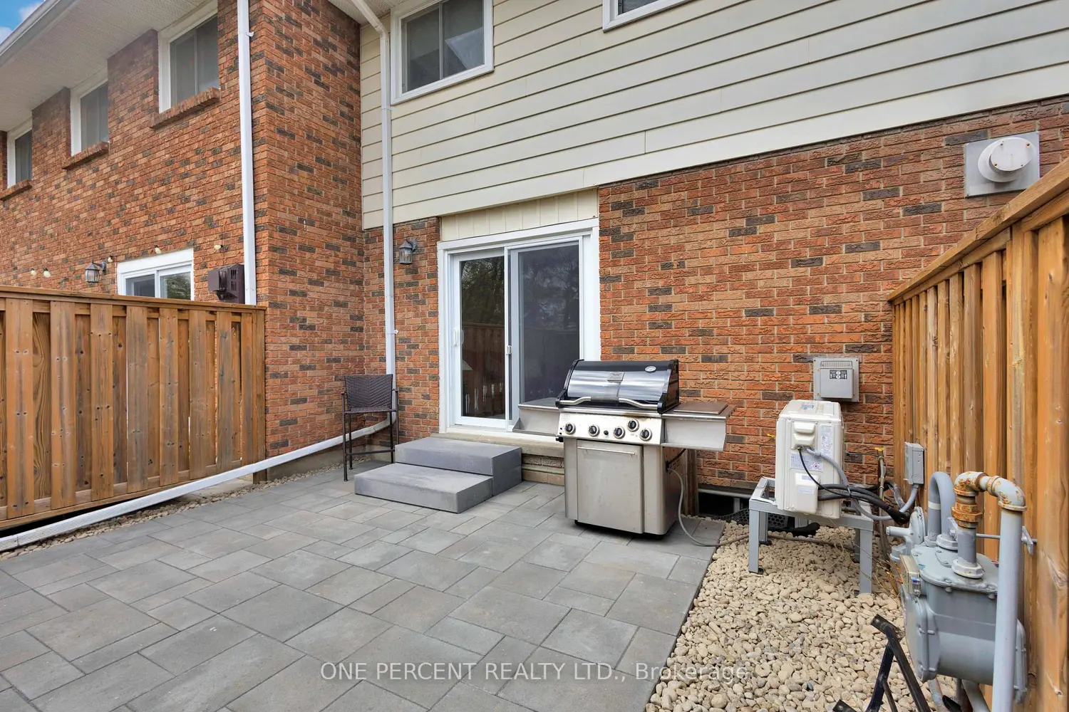 Additional image 14 of 32 Montclair Crescent