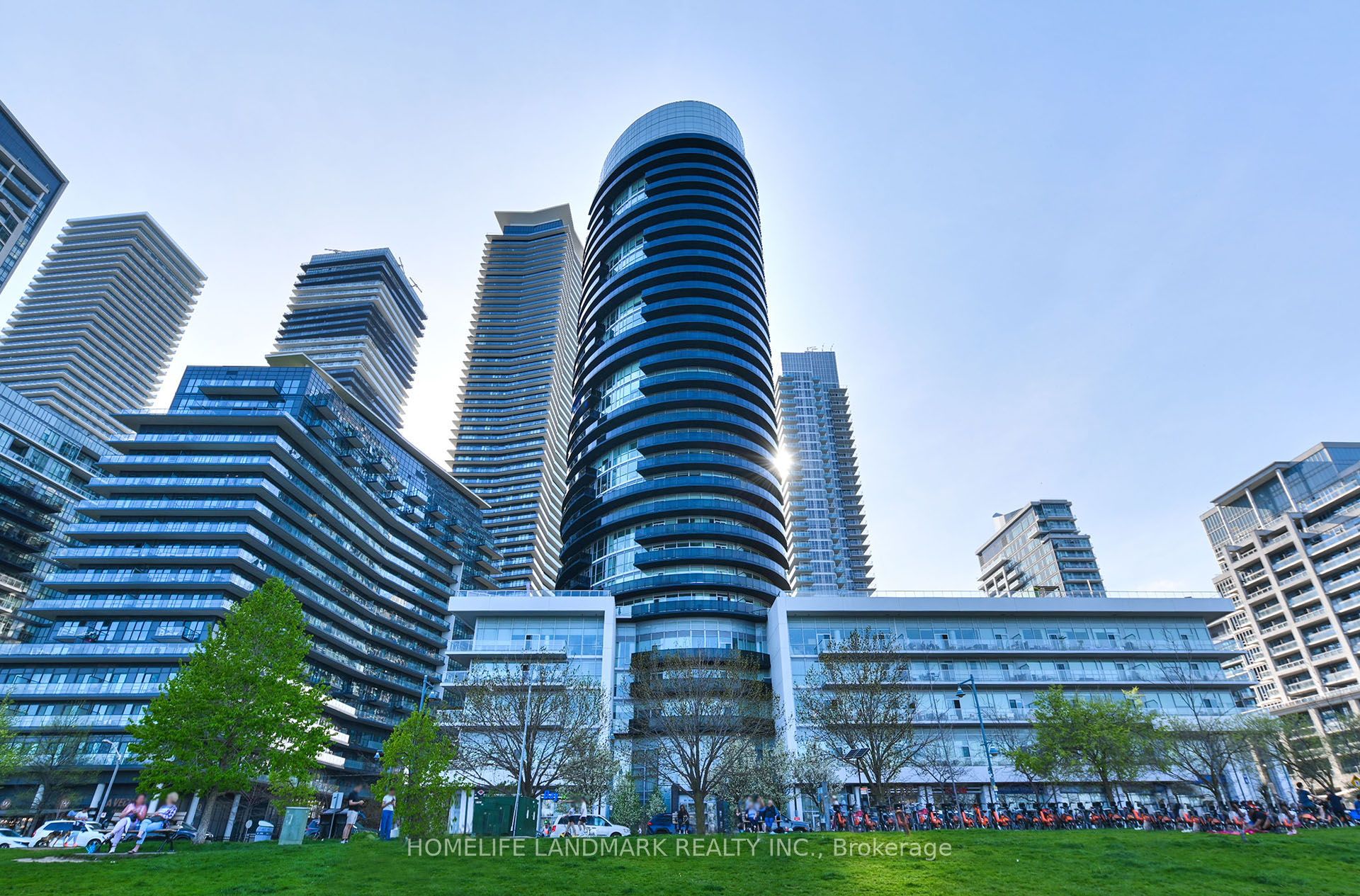 227-80 Marine Parade Drive, Toronto, ON, M8V 0A3