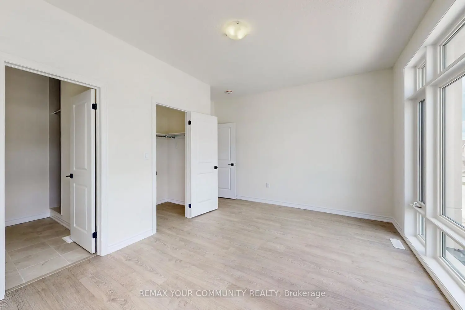 Additional image 12 of 105 Halldorson Avenue