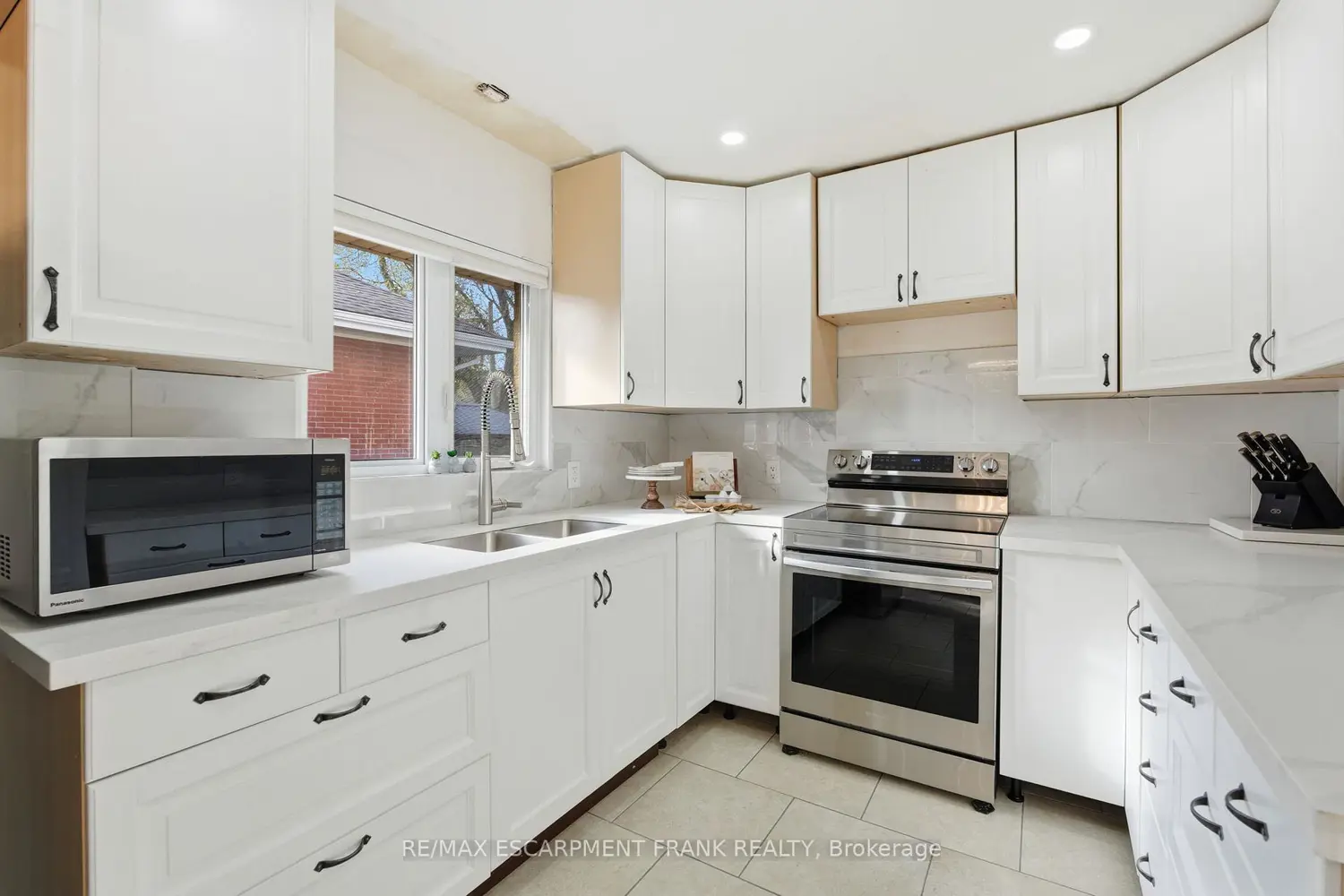 Additional image 6 of 352 East 28Th Street