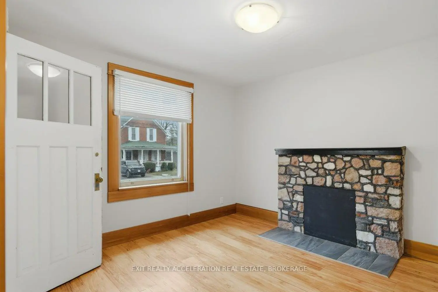 Additional image 4 of 236 East Street