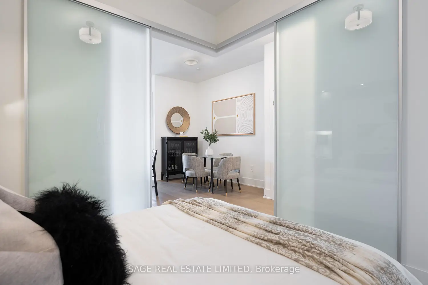 Additional image 15 of 495 Logan Avenue 405