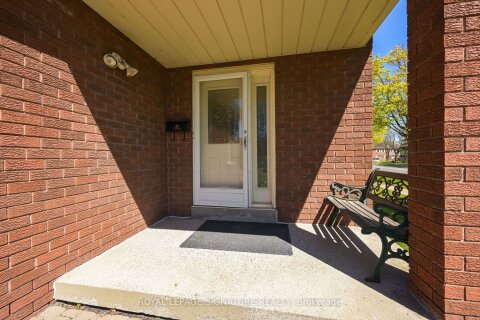 Additional image 8 of 2 Danjohn Crescent, Toronto, ON, M1V 3N3