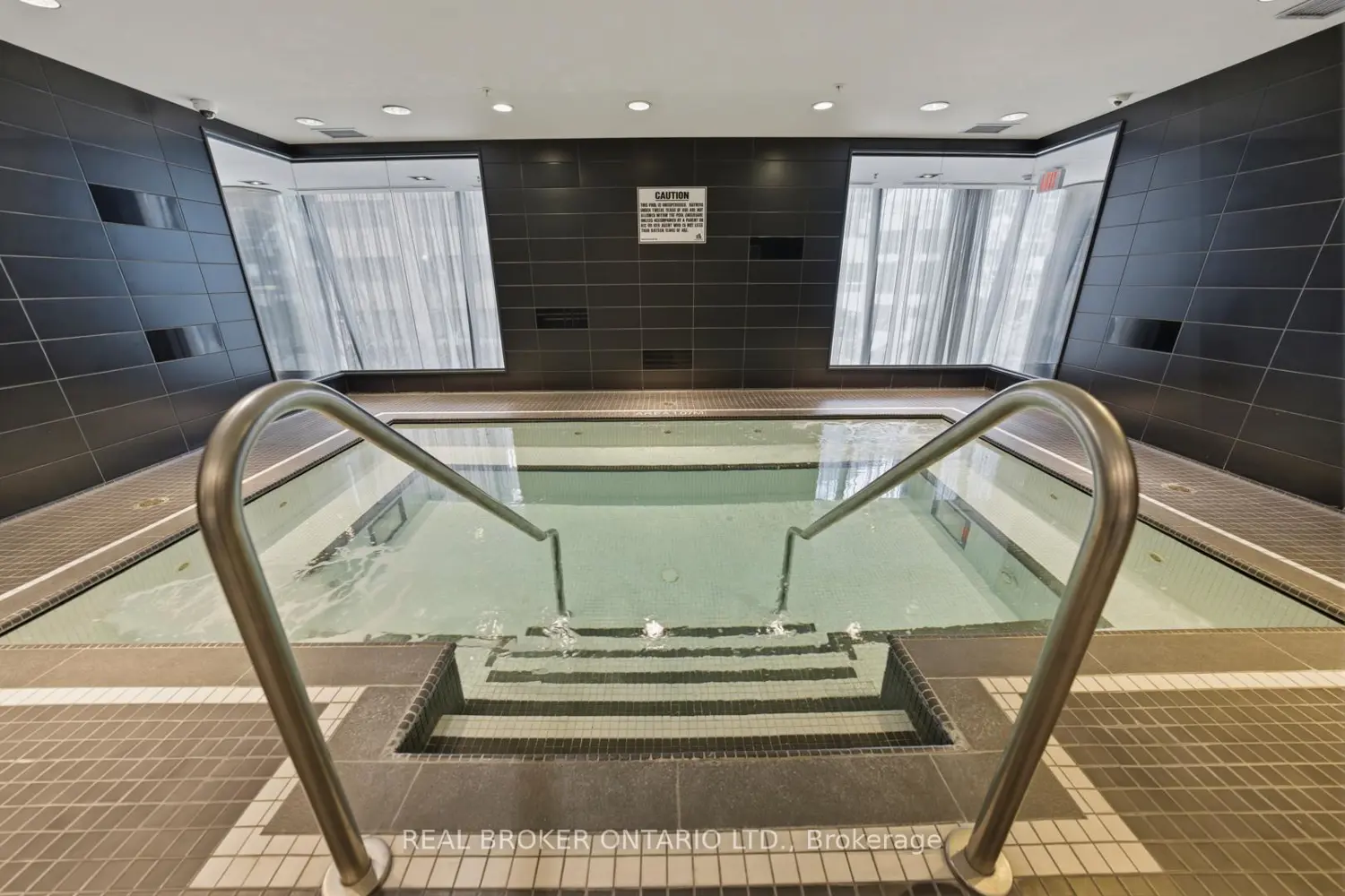 Additional image 12 of 28 Ted Rogers Way 2608