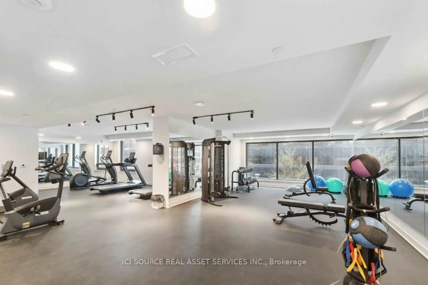 Additional image 16 of 340 Queen Street 1009