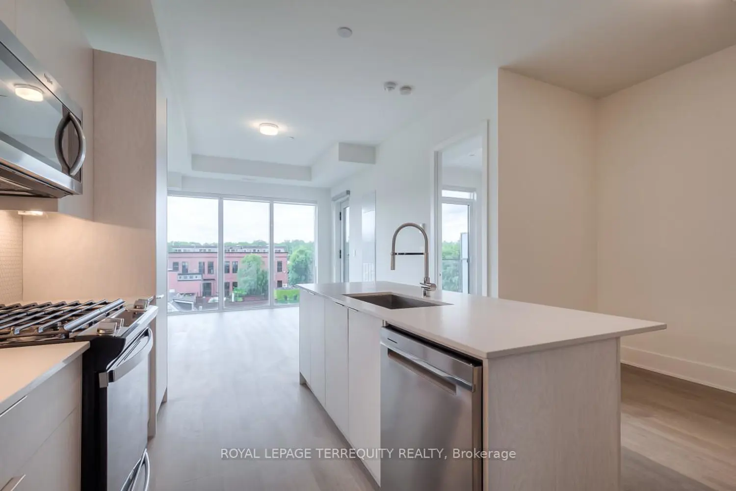 Additional image 3 of 495 Logan Avenue 505