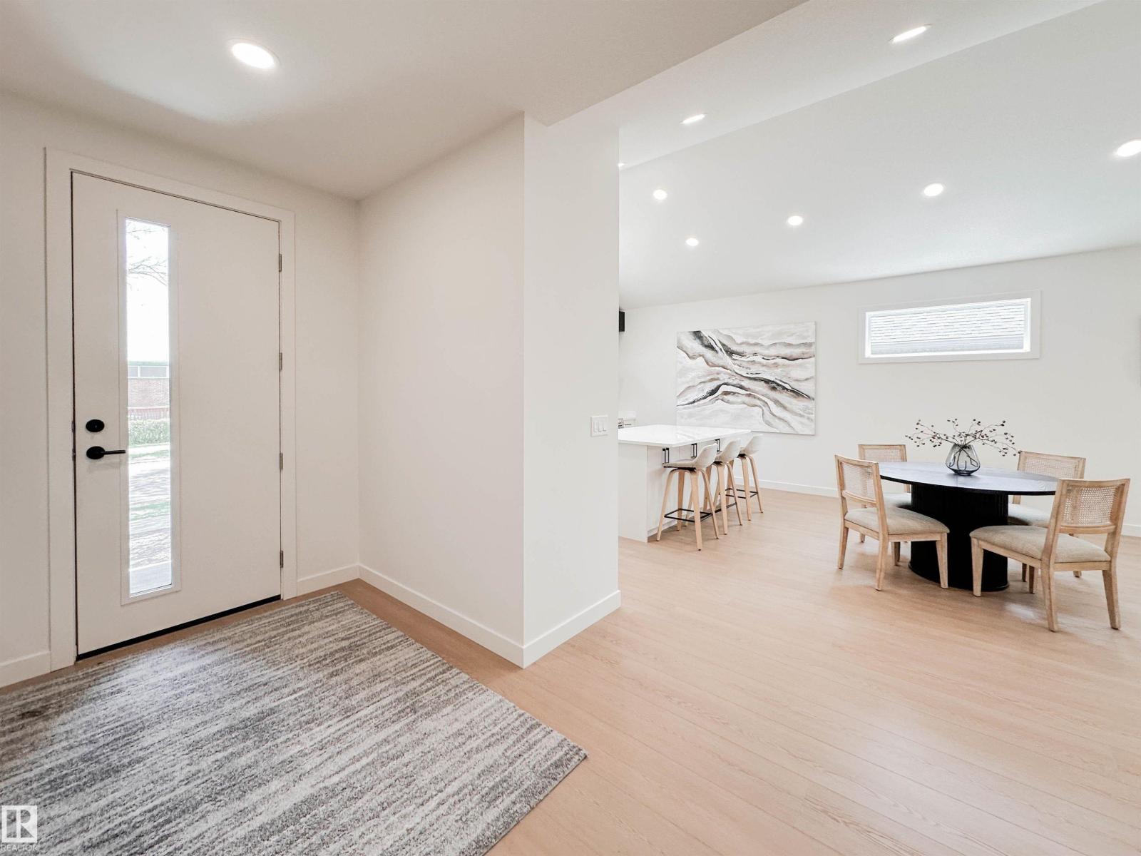 Additional image 4 of 12342 131 Street NW, Edmonton, AB, T5L1M3
