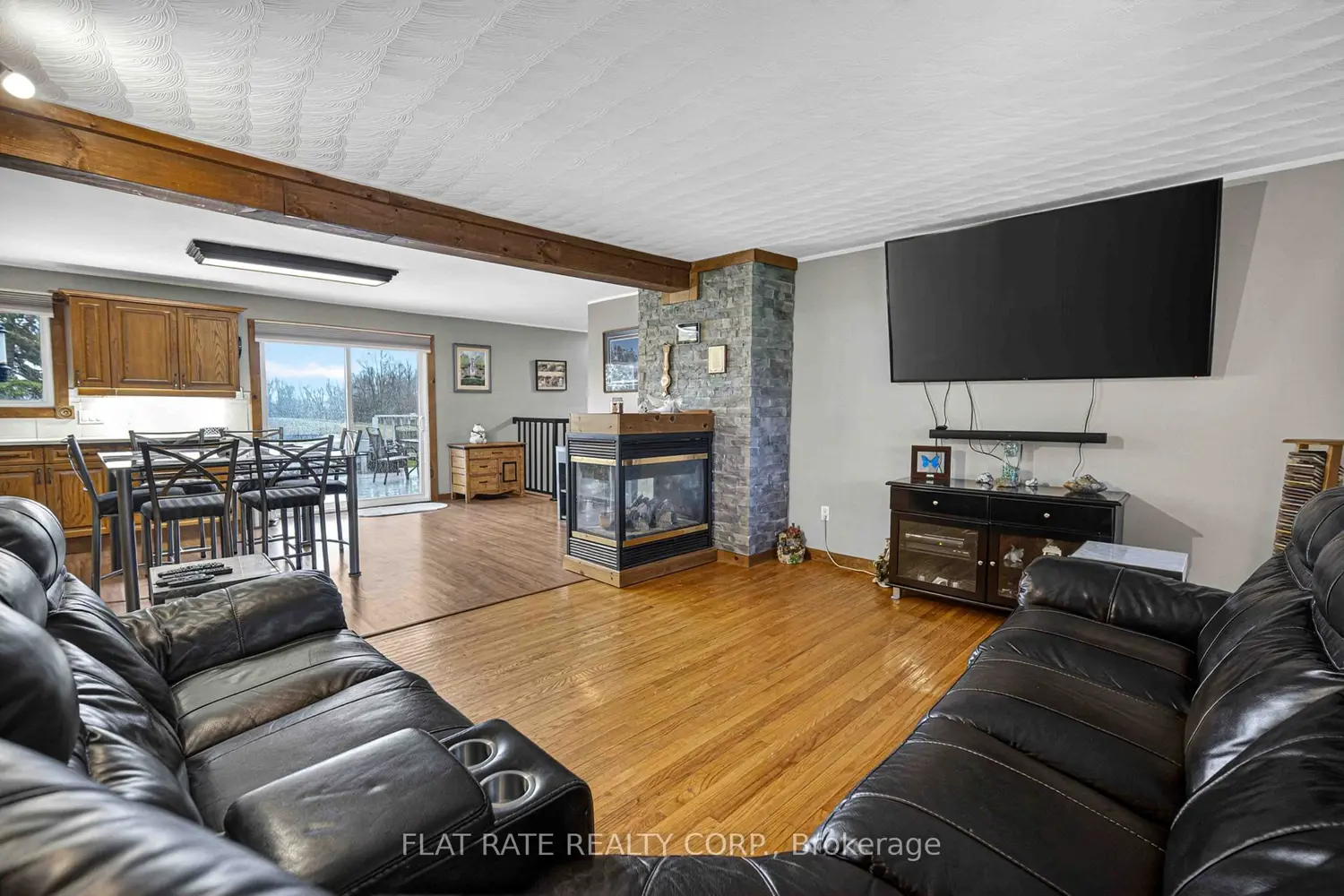 23 Willow Road photo 4