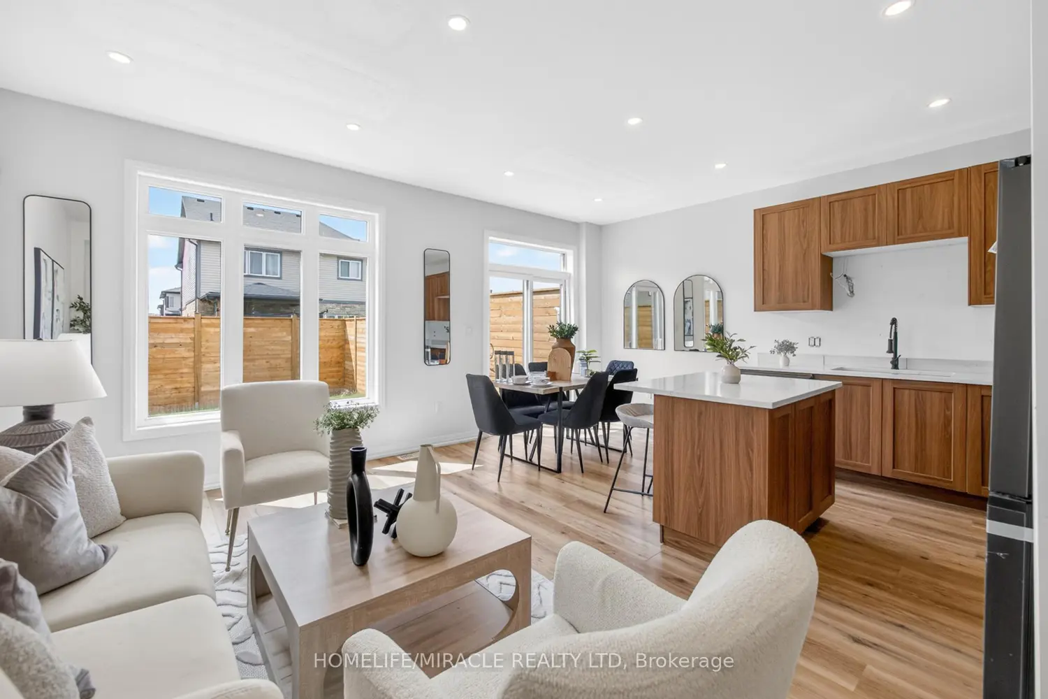 Additional image 6 of 7353 Marvel Drive