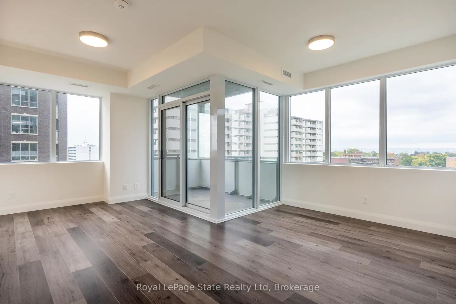Additional image 8 of 500 Brock Avenue 808