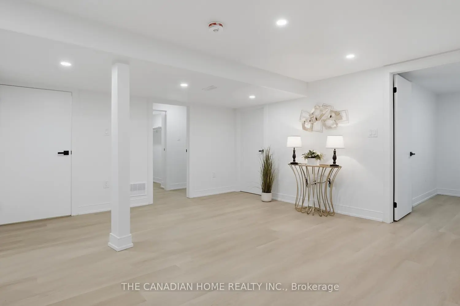 Additional image 7 of 6041 Cadham Street