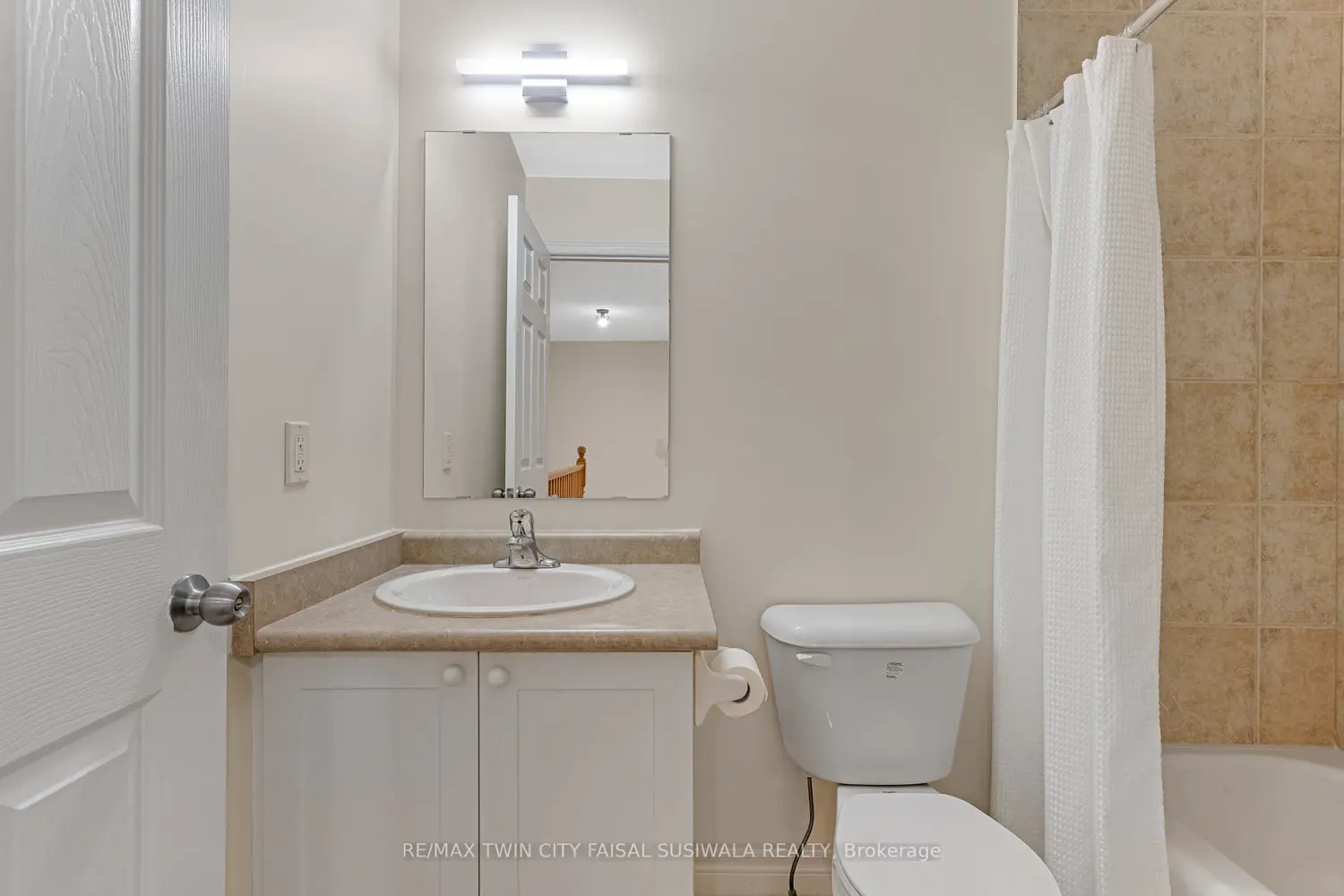 Additional image 11 of 250 Ainslie Street 14