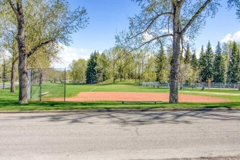 Additional image 8 of 3403 19 Street NW, Calgary, AB, T2L 2A9