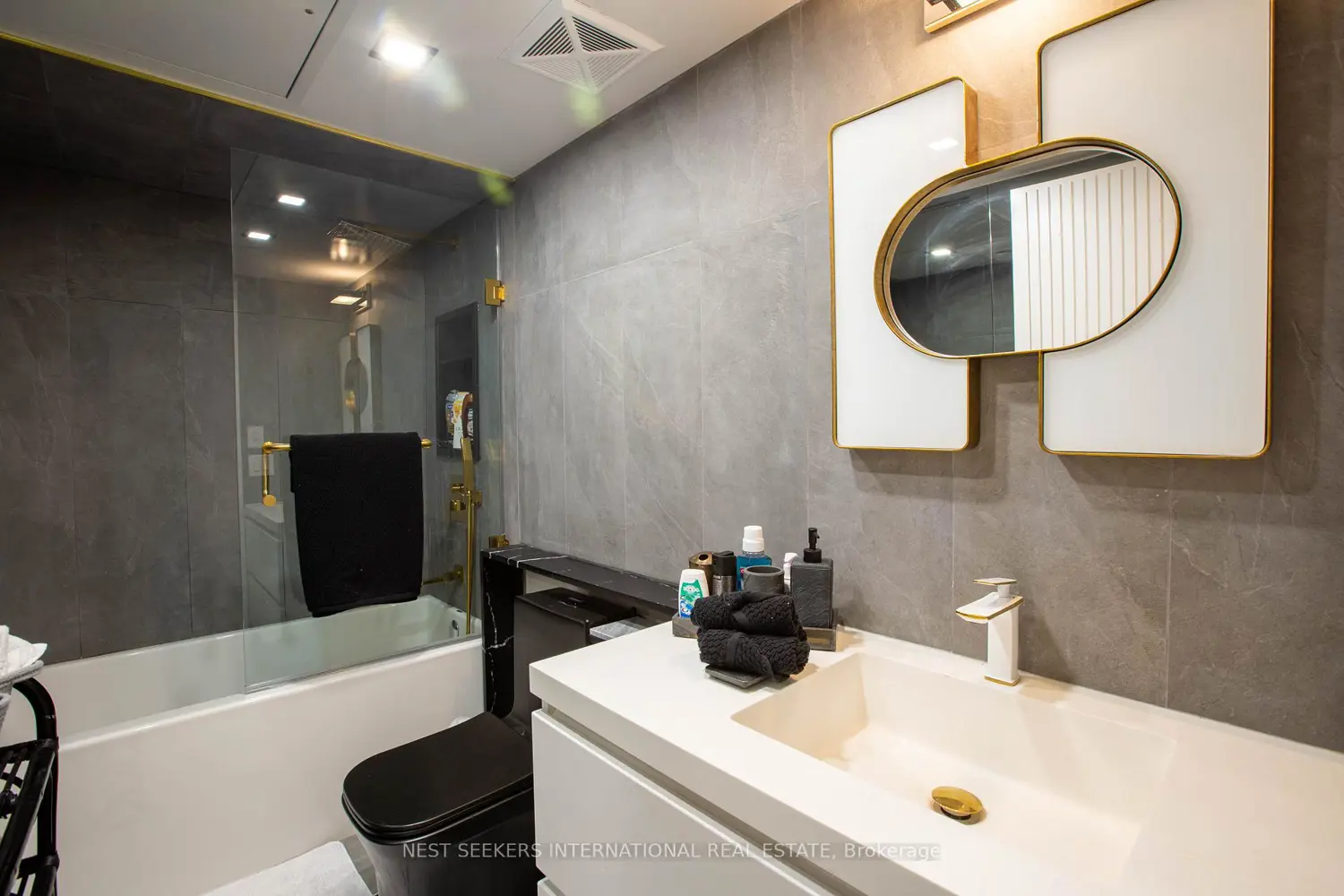 Additional image 7 of 85 Queens Wharf Road 1605