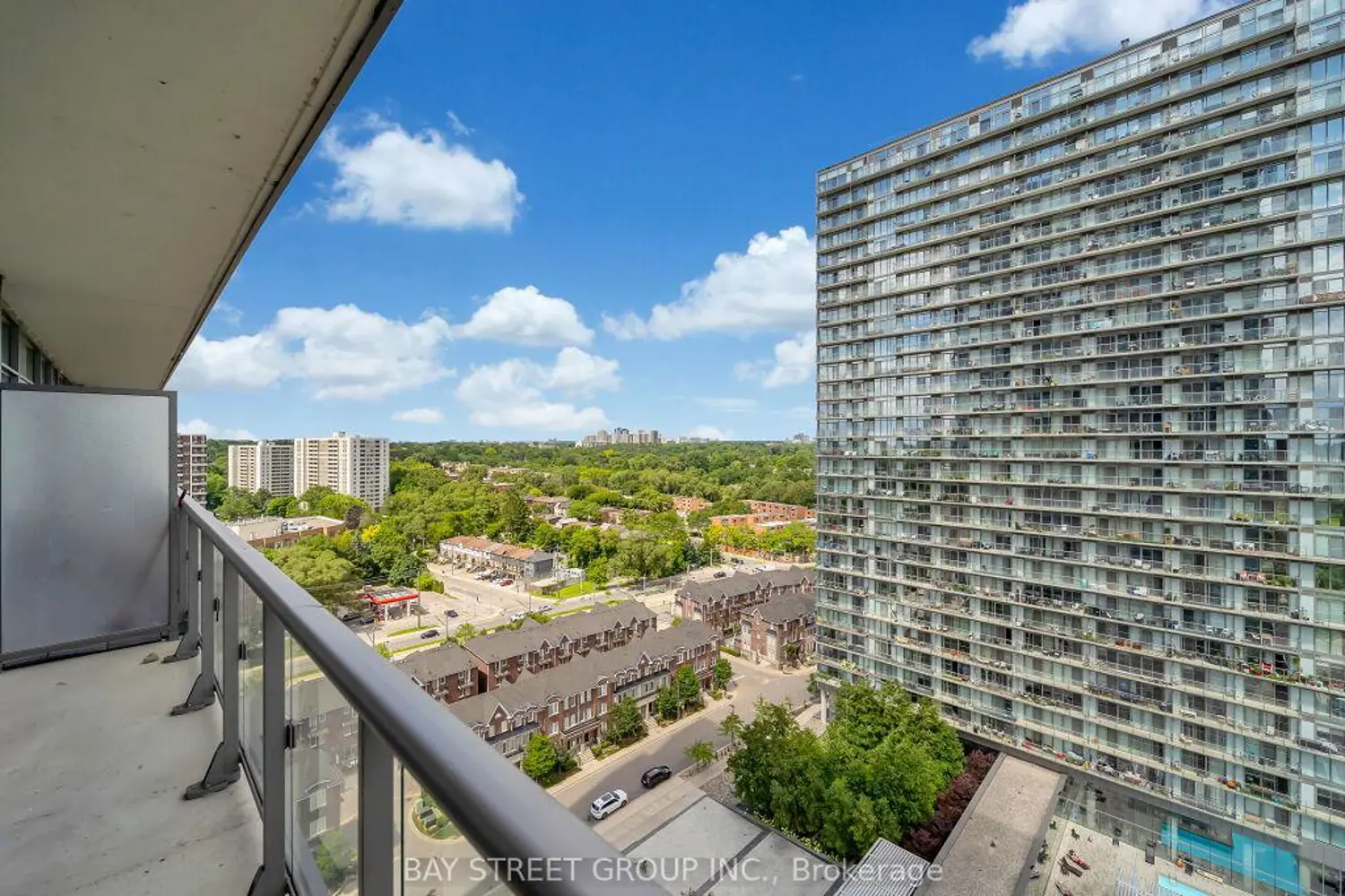 Additional image 18 of 105 The Queensway Avenue 1501