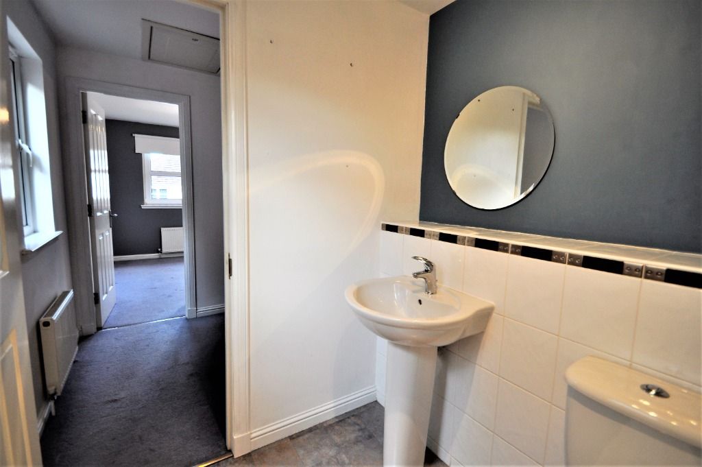 Additional image 12 of 3 bed semi-detached house to rentFernieside Place, Gilmerton, Edinburgh EH17