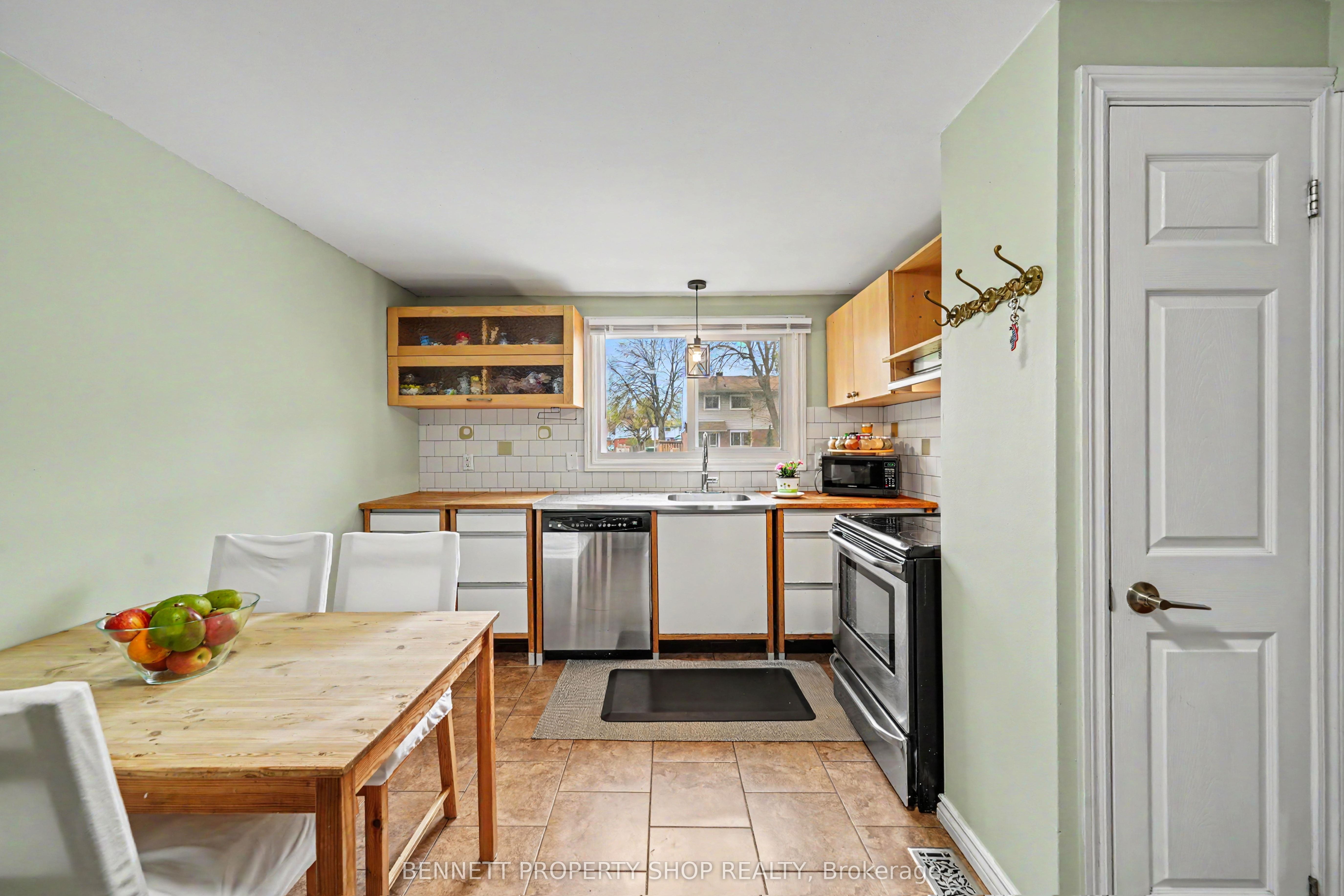 Additional image 3 of 186-1045 Morrison Drive, Ottawa, ON, K2H 7L2