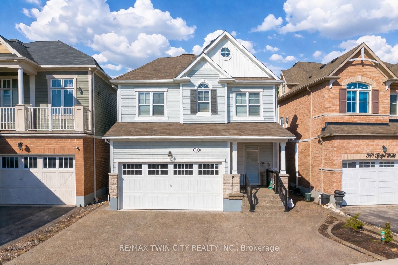 334 Apple Hill Crescent, Kitchener, ON, N2R 0E5