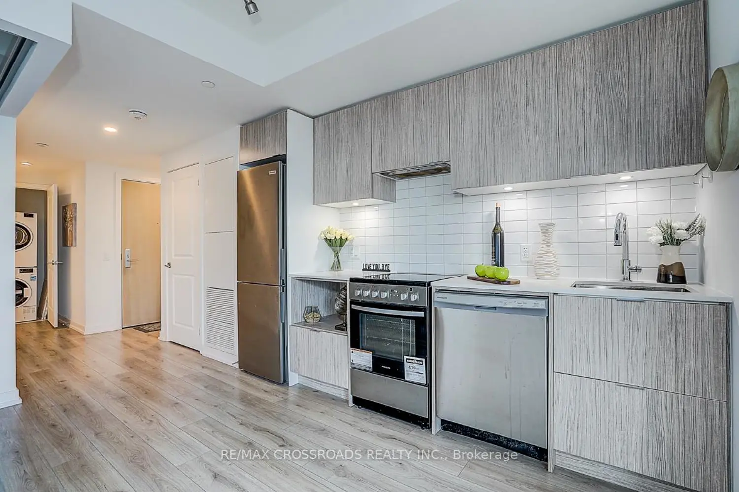 Additional image 5 of 395 Bloor Street 3205
