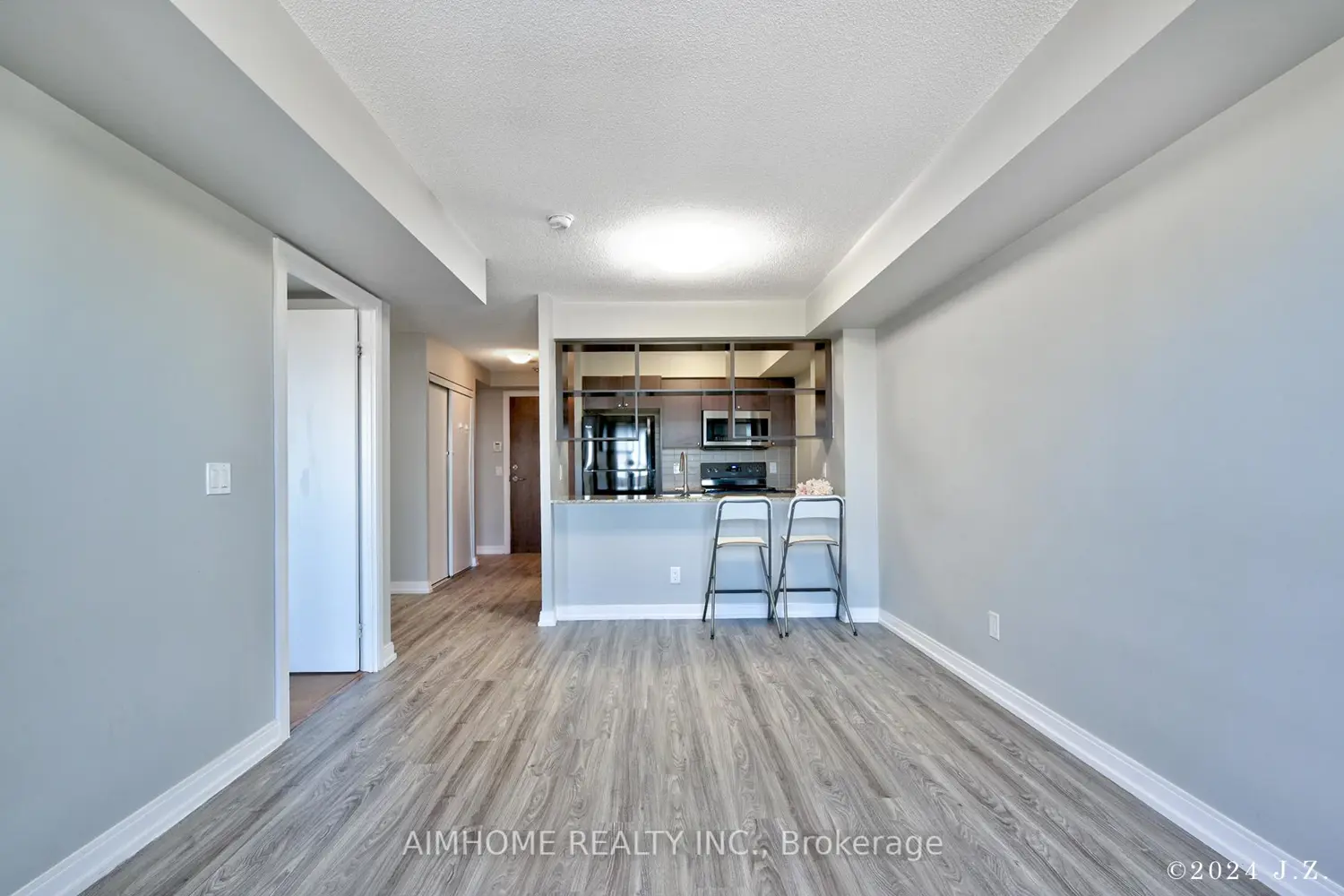 Additional image 8 of 181 Village Green Square 2912