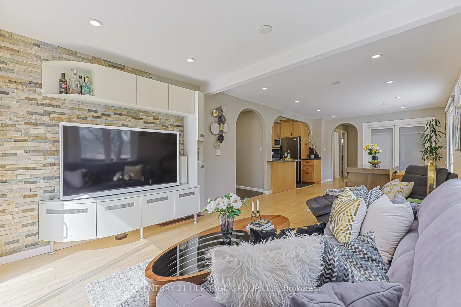 31 Mitchell Avenue photo 5