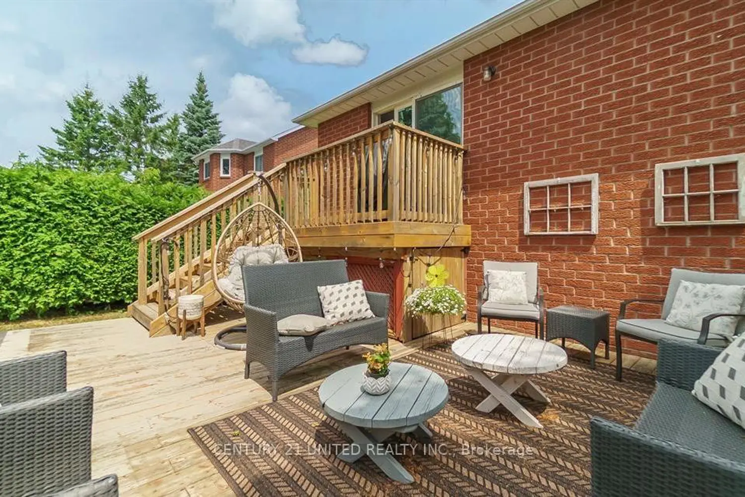 Additional image 20 of 1455 Glenforest Crescent
