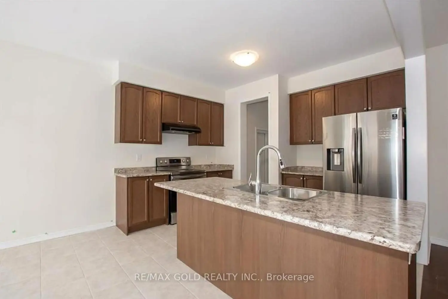 Additional image 6 of 8005 Odell Crescent