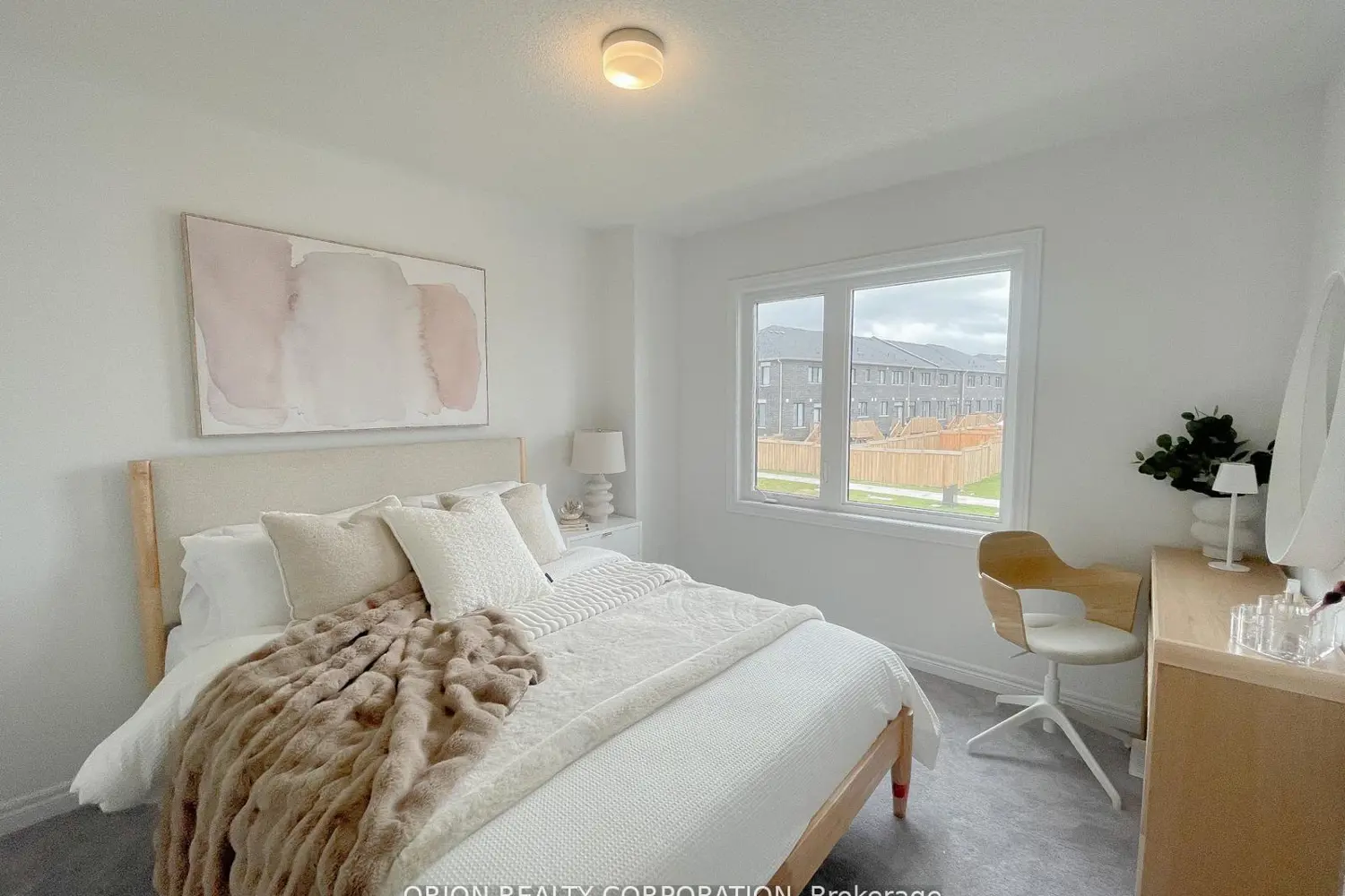 Additional image 18 of 147 Fenchurch Manor
