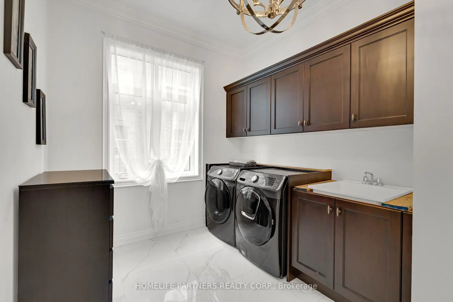 Additional image 8 of 23 Macmurchy Avenue