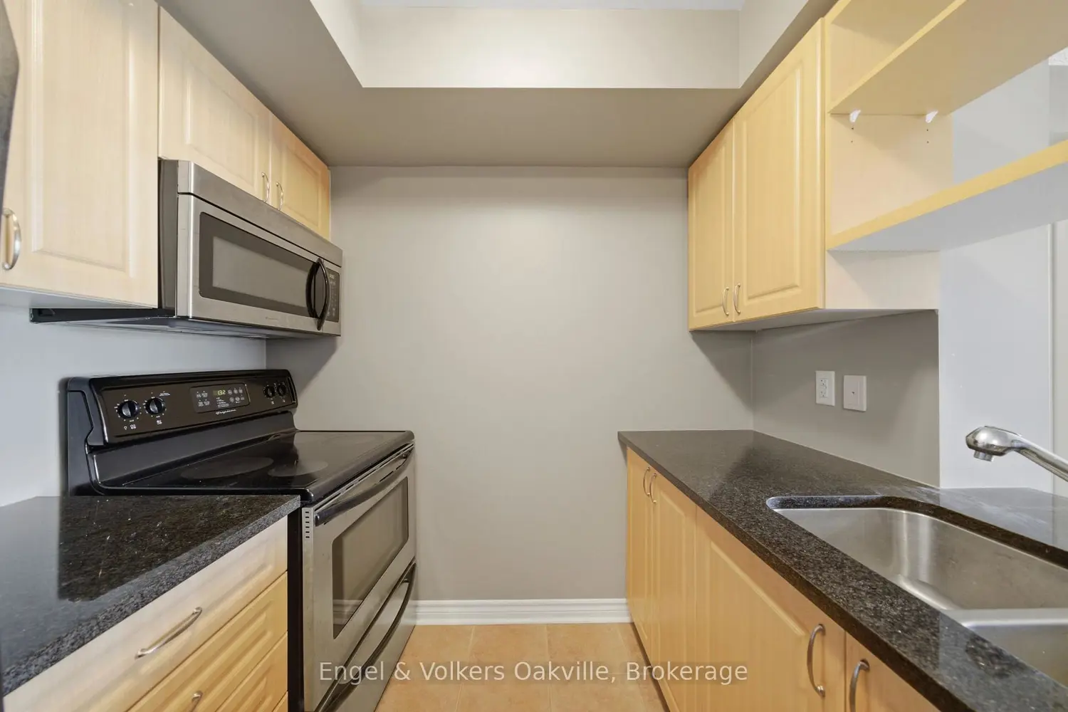 Additional image 6 of 2379 Central Park Drive 601