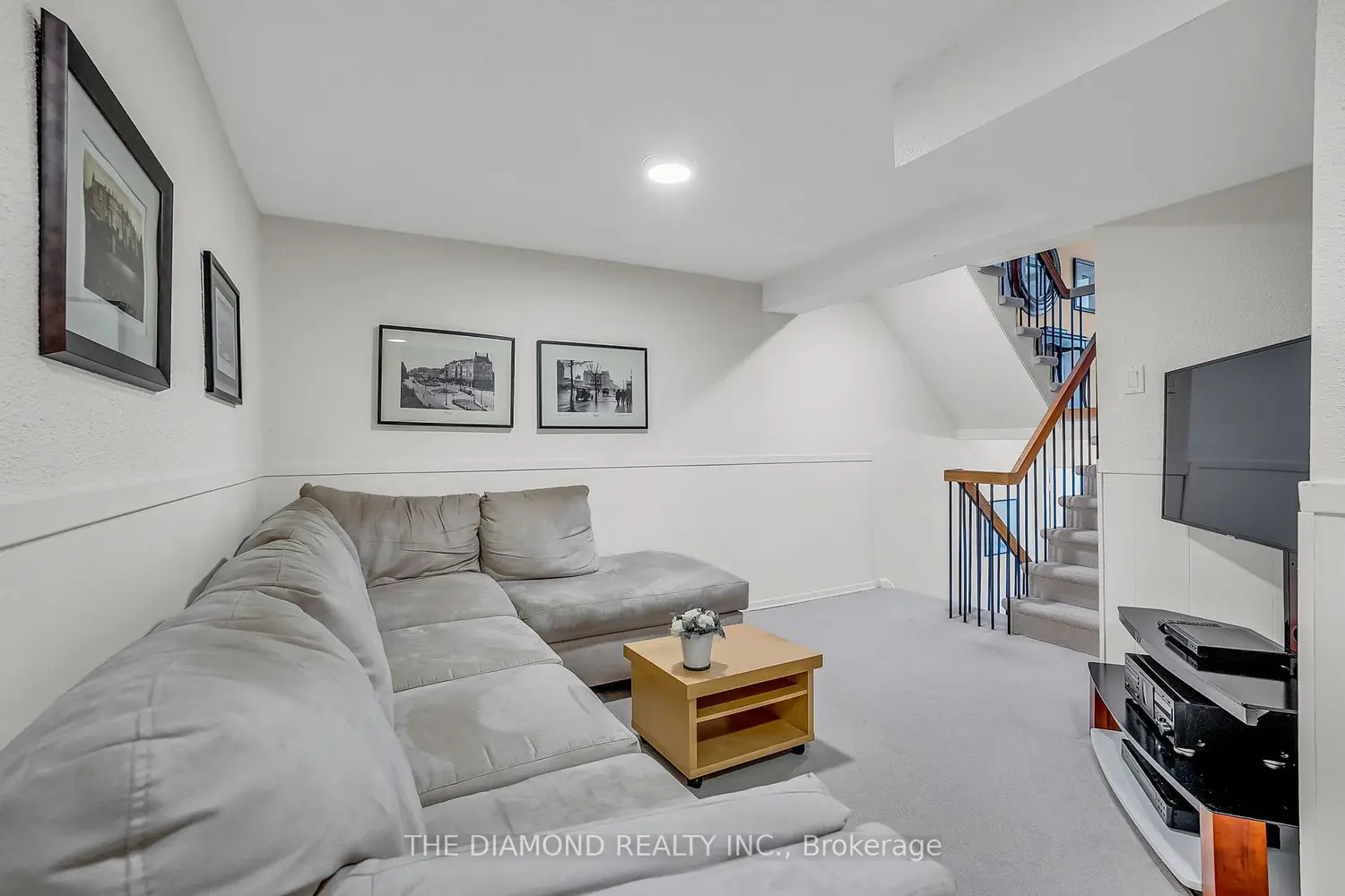 Additional image 16 of 1755 Rathburn Road 82