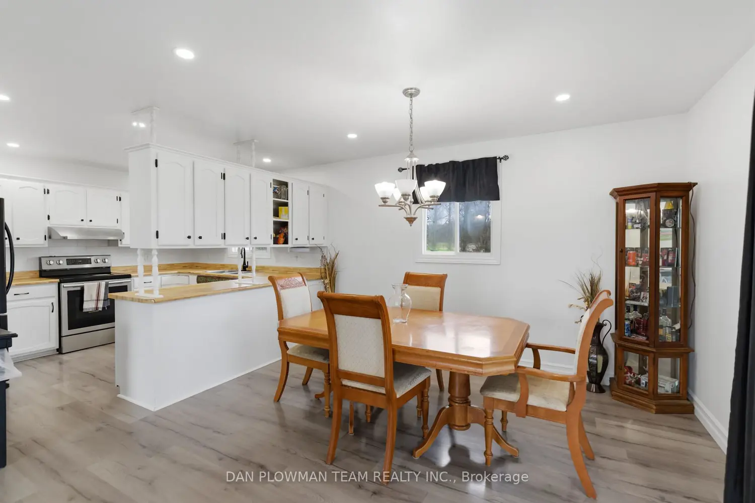 29 Hywood Road photo 5