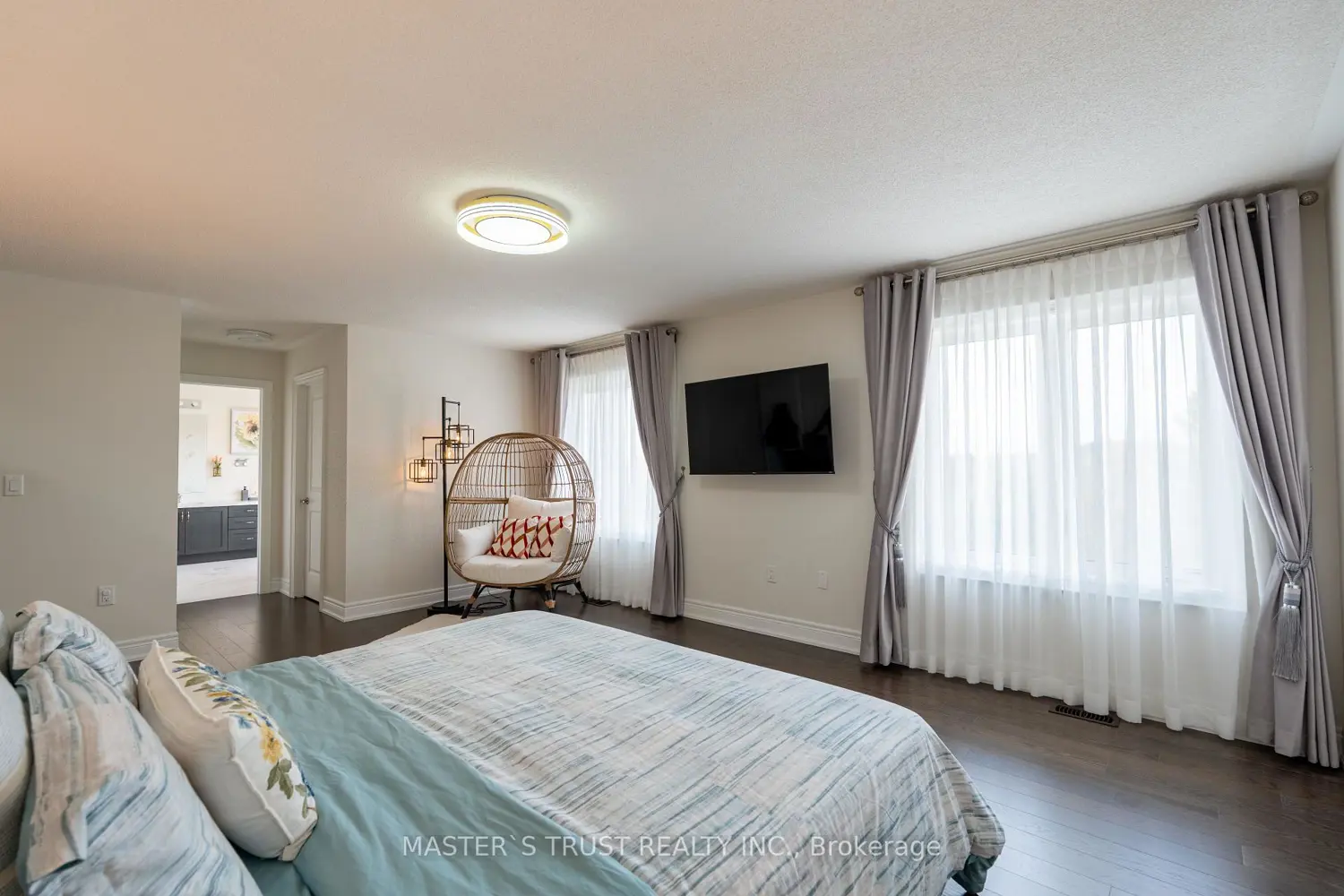 Additional image 13 of 2497 Florentine Place