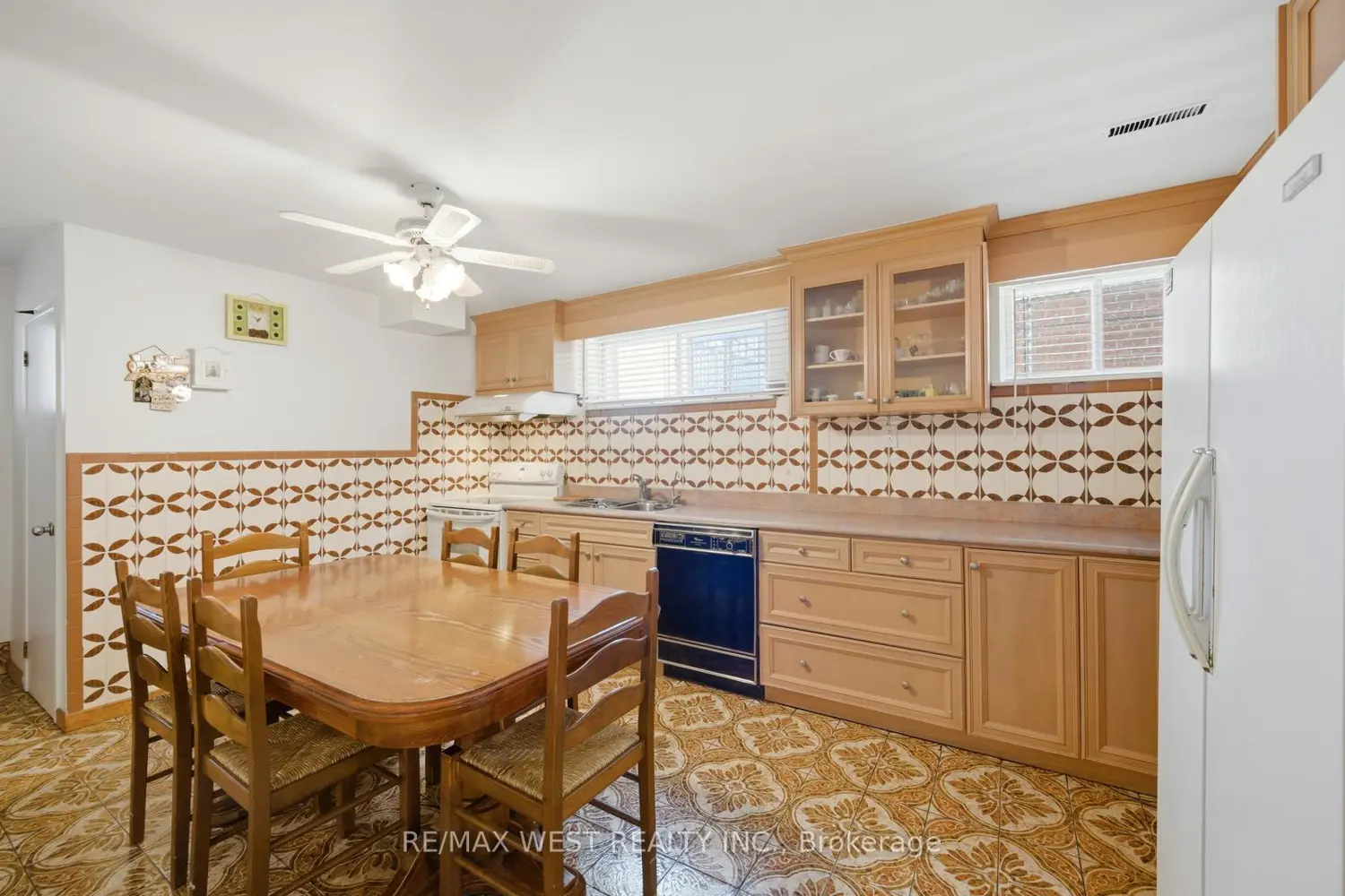 Additional image 13 of 111 Shoreham Drive