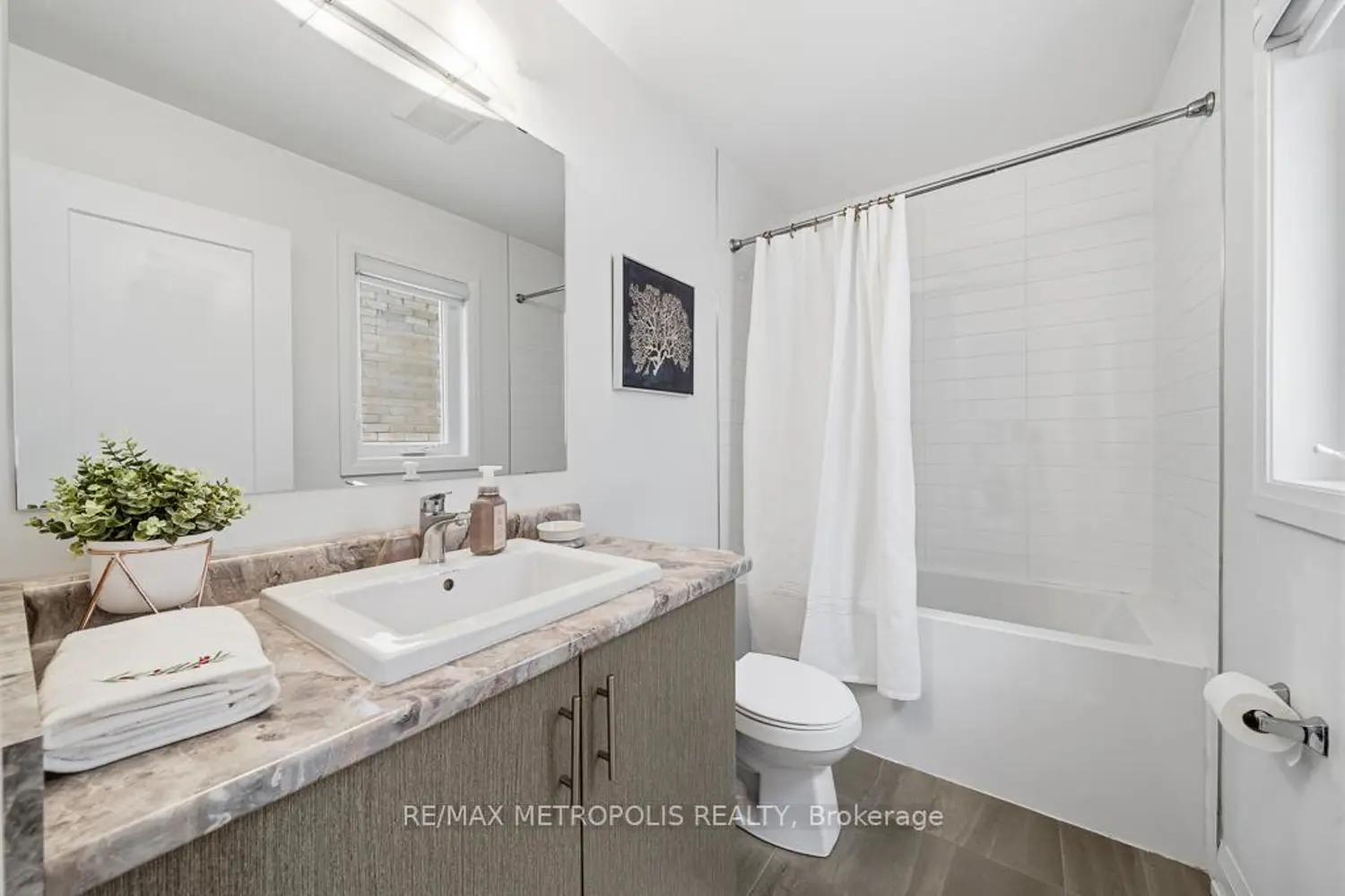 Additional image 16 of 42 Blenheim Circle