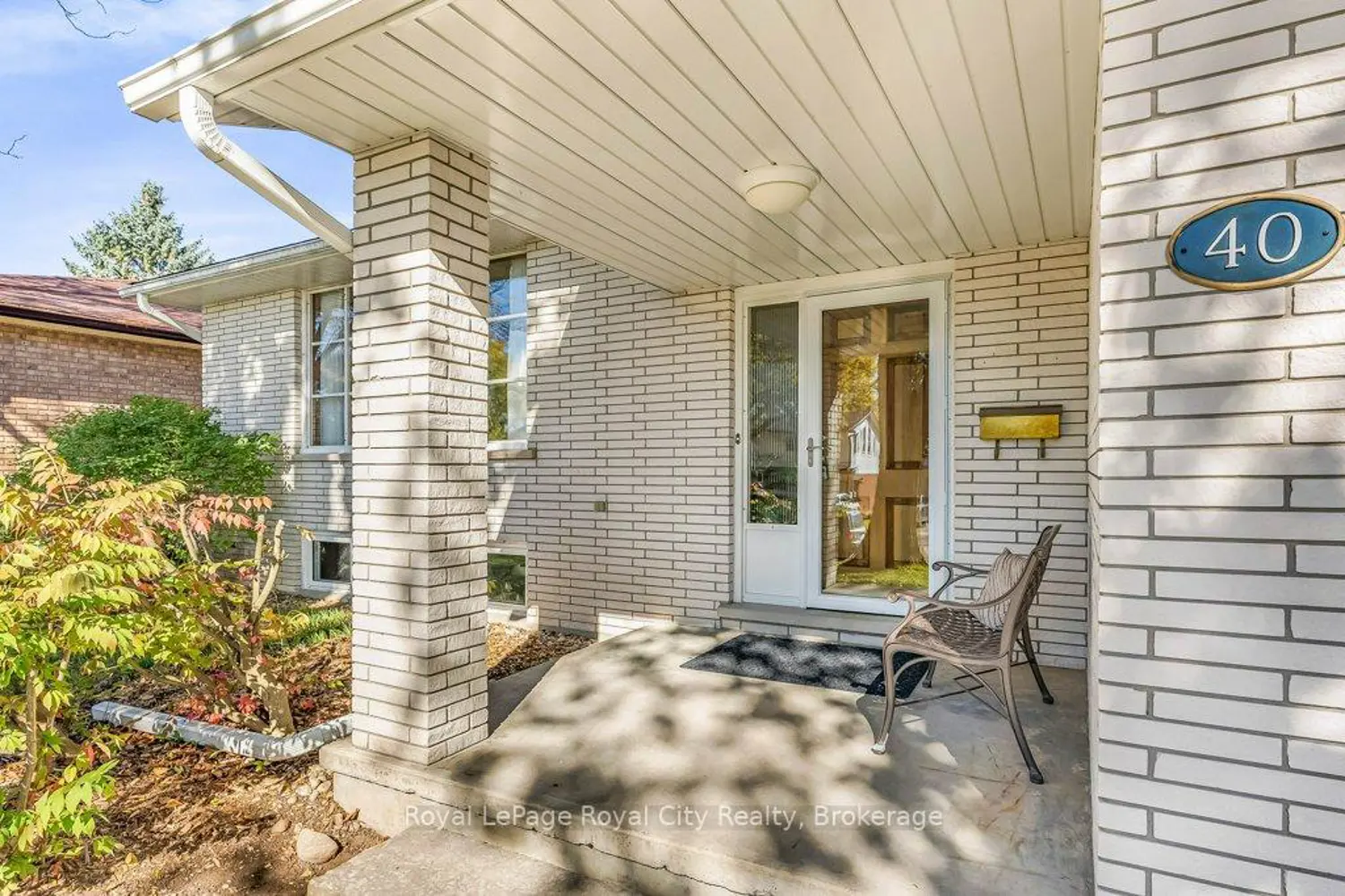 40 Keats Crescent photo 2