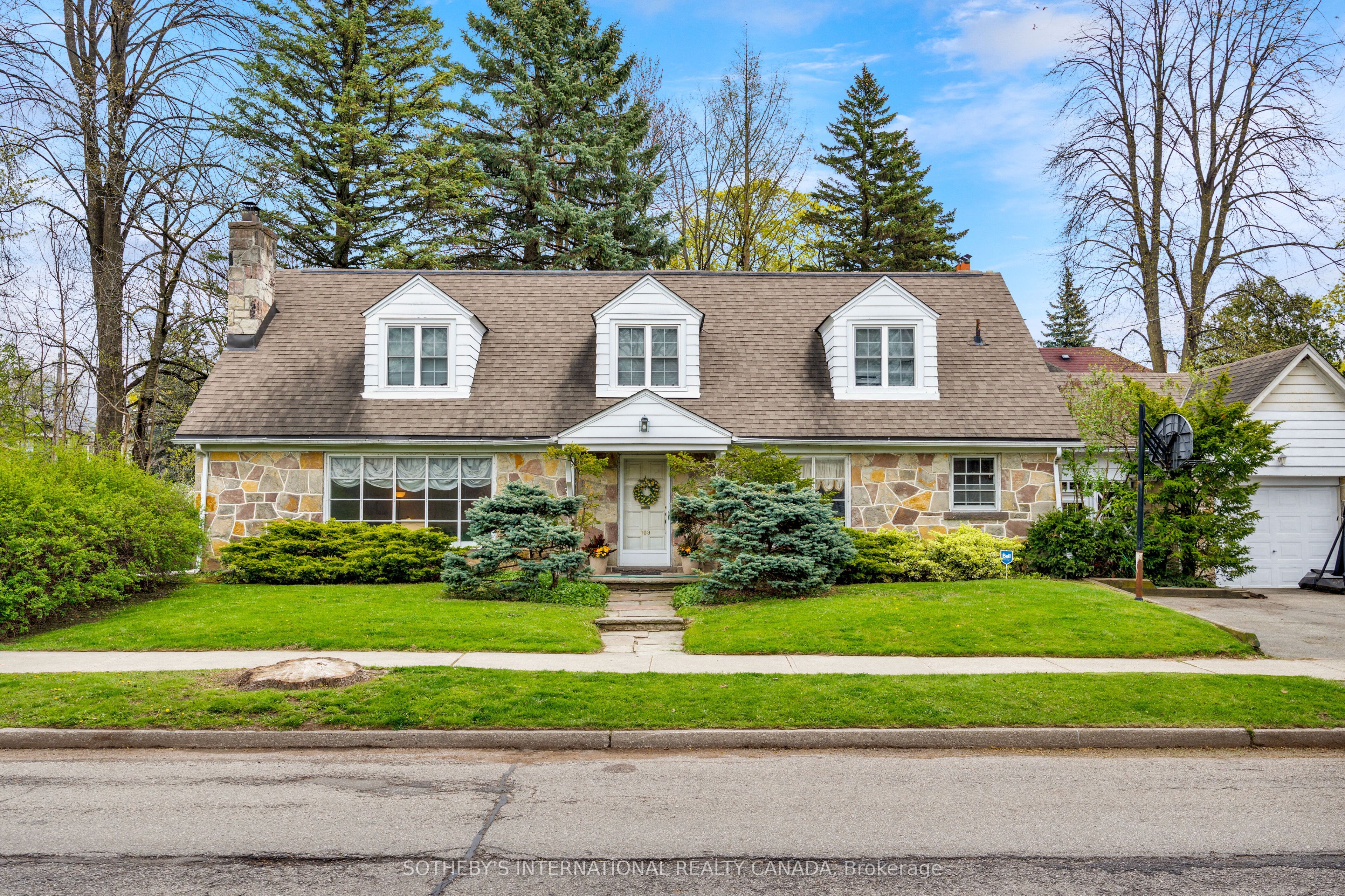 103 Willingdon Boulevard, Toronto, ON, M8X 2H8