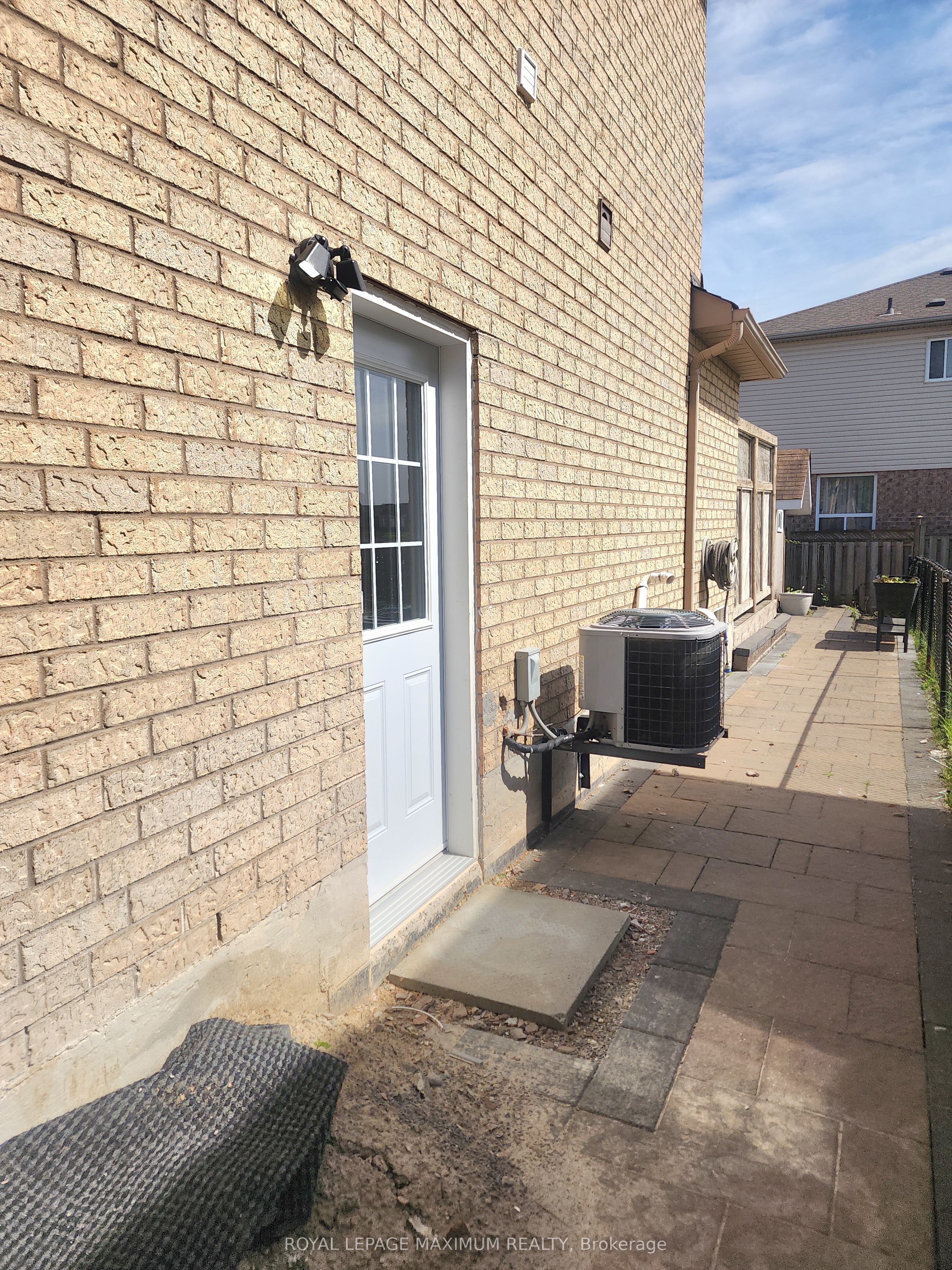 Additional image 4 of 87 Breeze Drive, Bradford West Gwillimbury, ON, L3Z 3A5