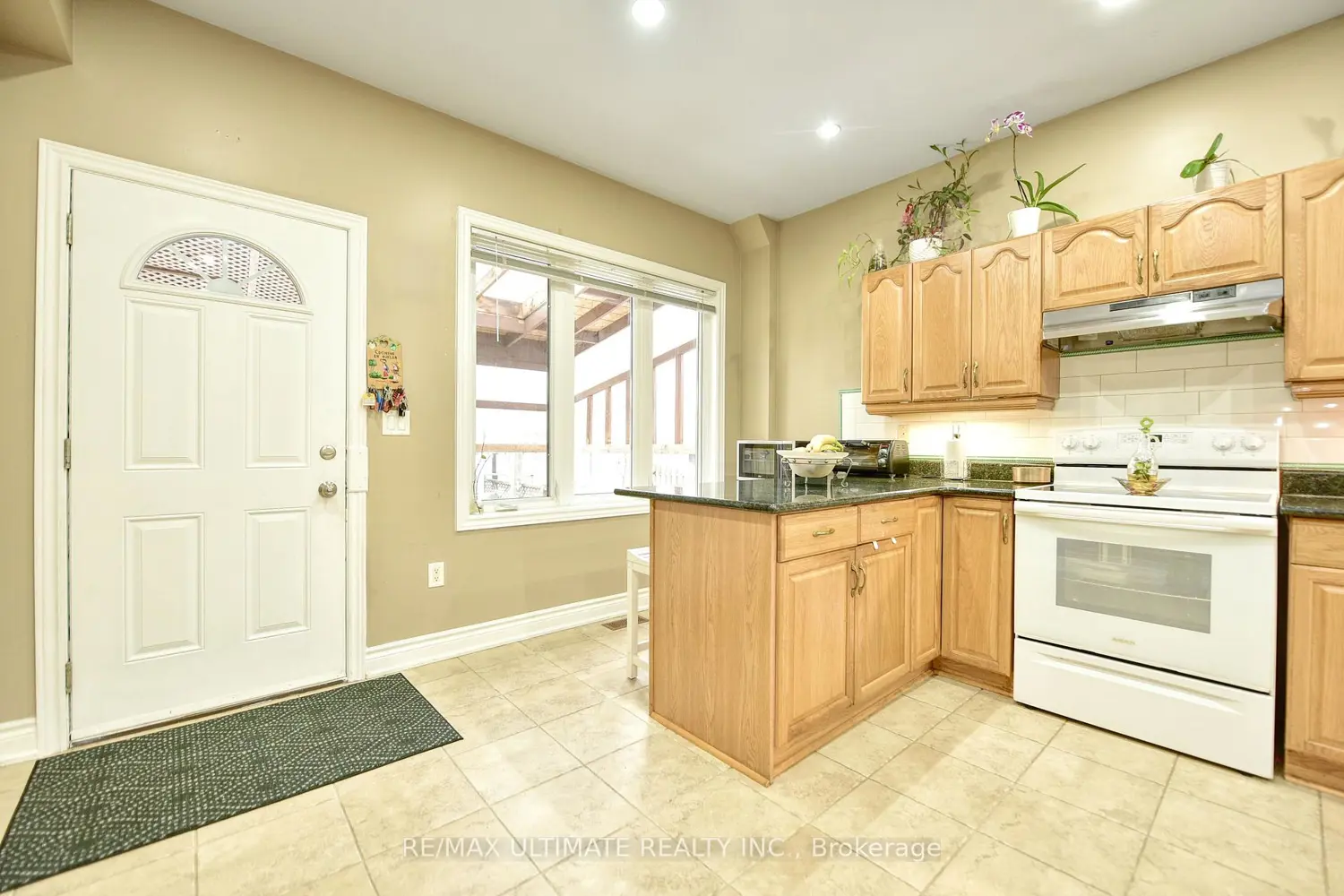 Additional image 3 of 227 Earlscourt Avenue