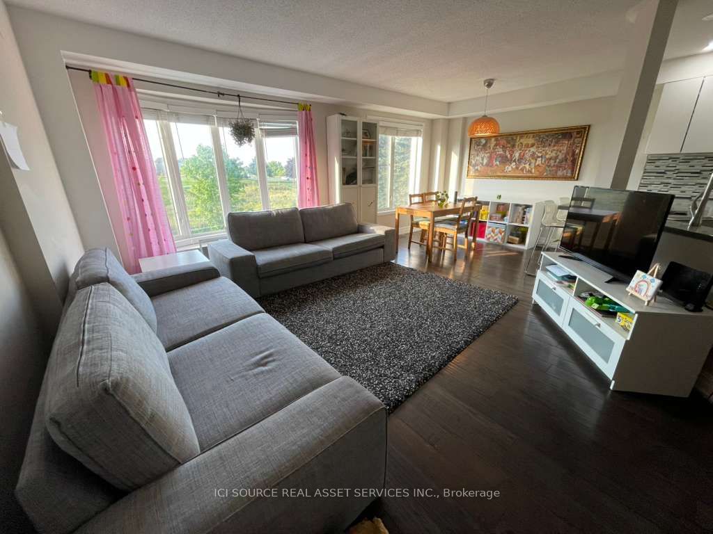 Additional image 6 of 63C View Green Crescent, Toronto, ON, M9W 7E1