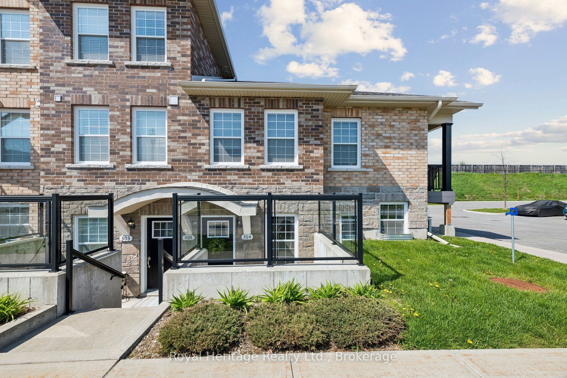 Additional image 2 of 304-450 Lonsberry Drive, Cobourg, ON, K9A 0K4
