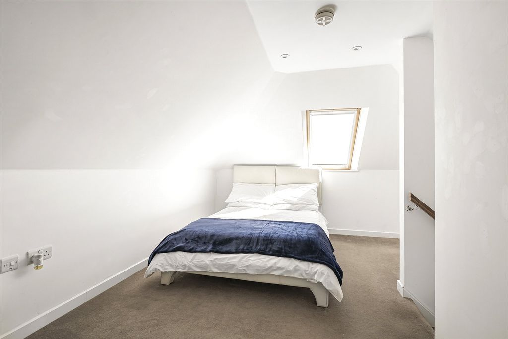 Additional image 34 of 5 bed detached house to rentDartmouth Road, Paignton, Devon TQ4