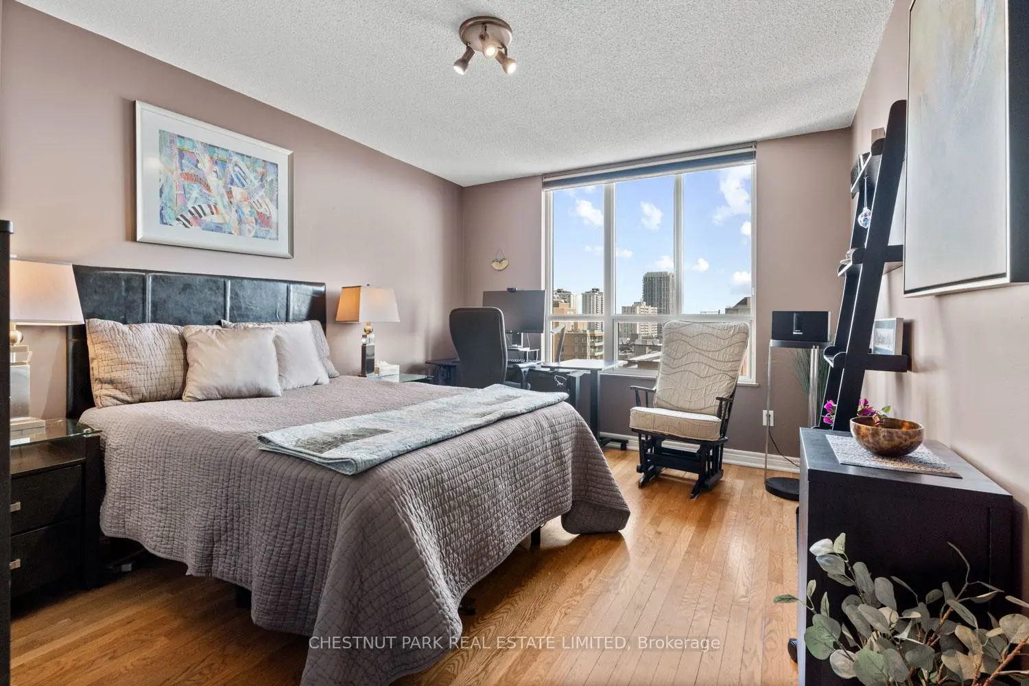 Additional image 16 of 35 Merton Street 1606