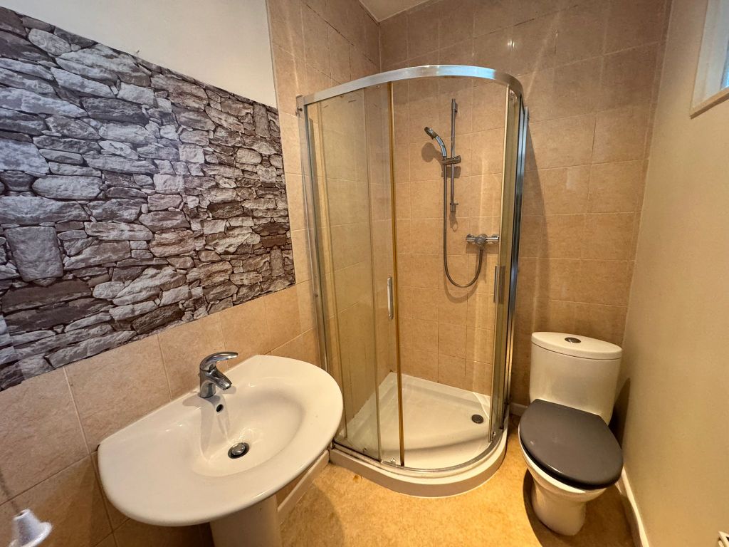 Additional image 3 of Studio to rentRolle Street, Exmouth EX8