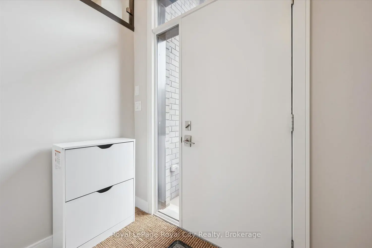 60 Arkell Road 25 photo 2