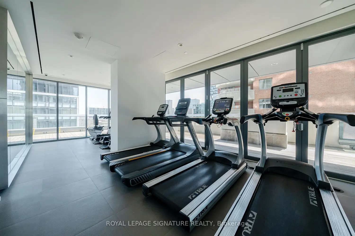 Additional image 17 of 159 Dundas Street 2707