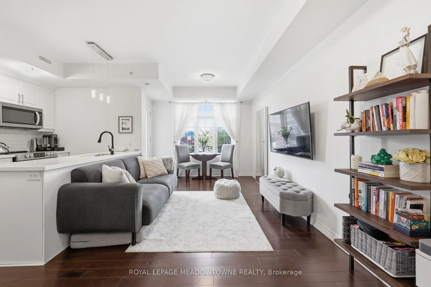 Additional image 11 of 215 Broadway Street 203