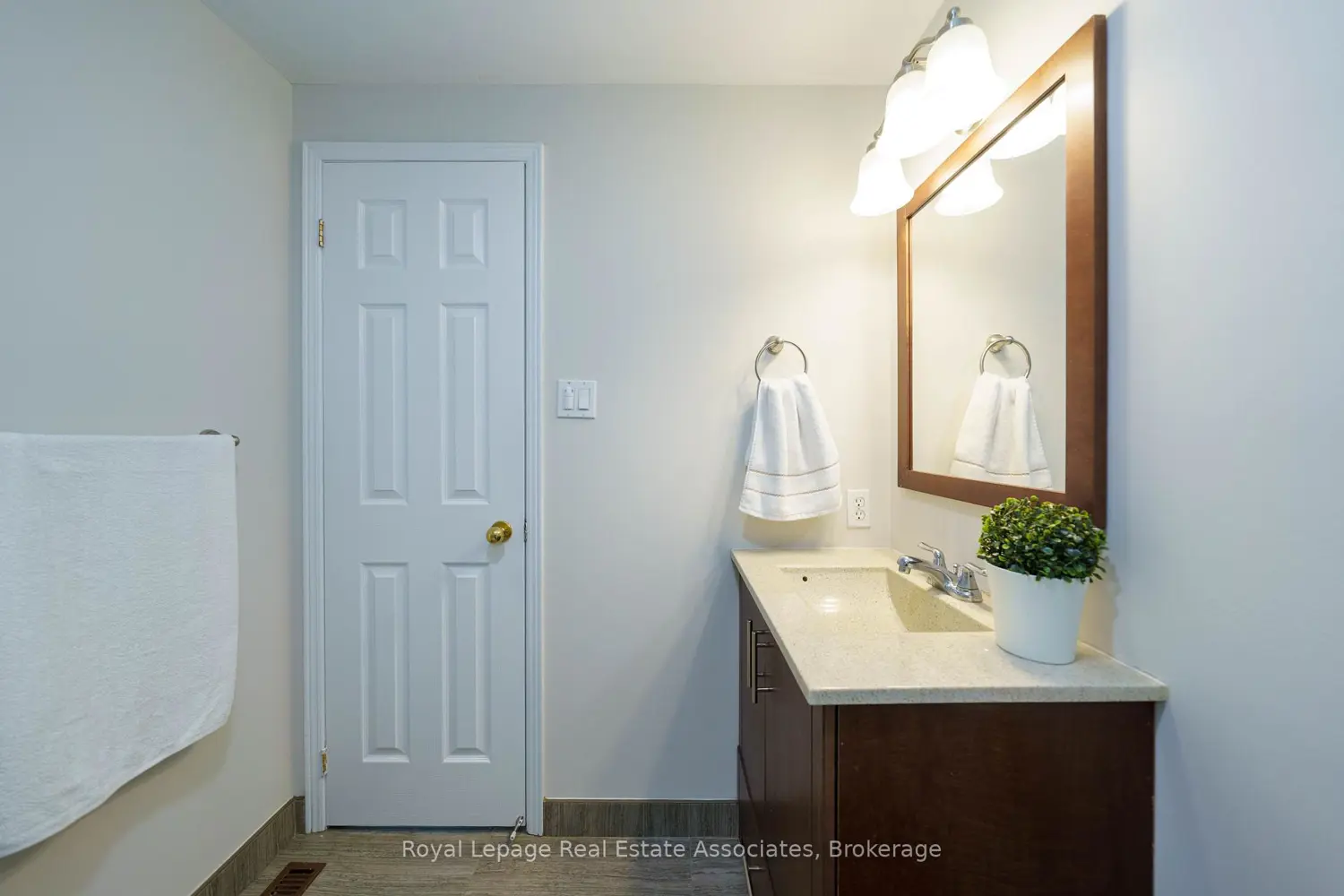 Additional image 9 of 6763 Dolmage Court