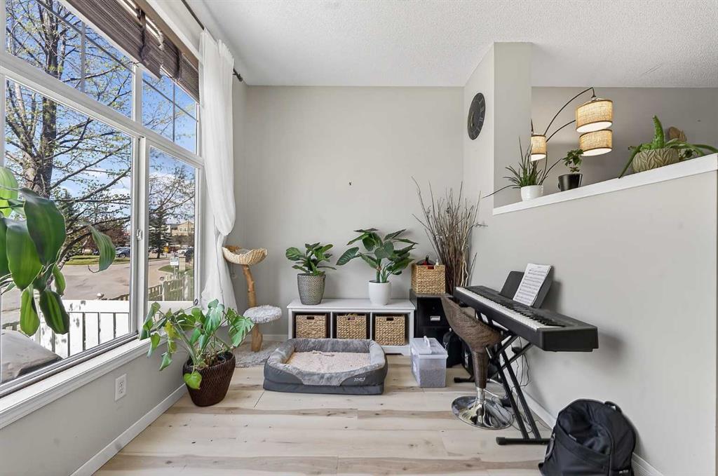 Additional image 5 of 138 Promenade Way SE, Calgary, AB, T2Z 4E9